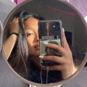 Meet your Posher, Alana